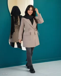 بارانی زنانه خاص و شیک برای استایل پاییز 1404