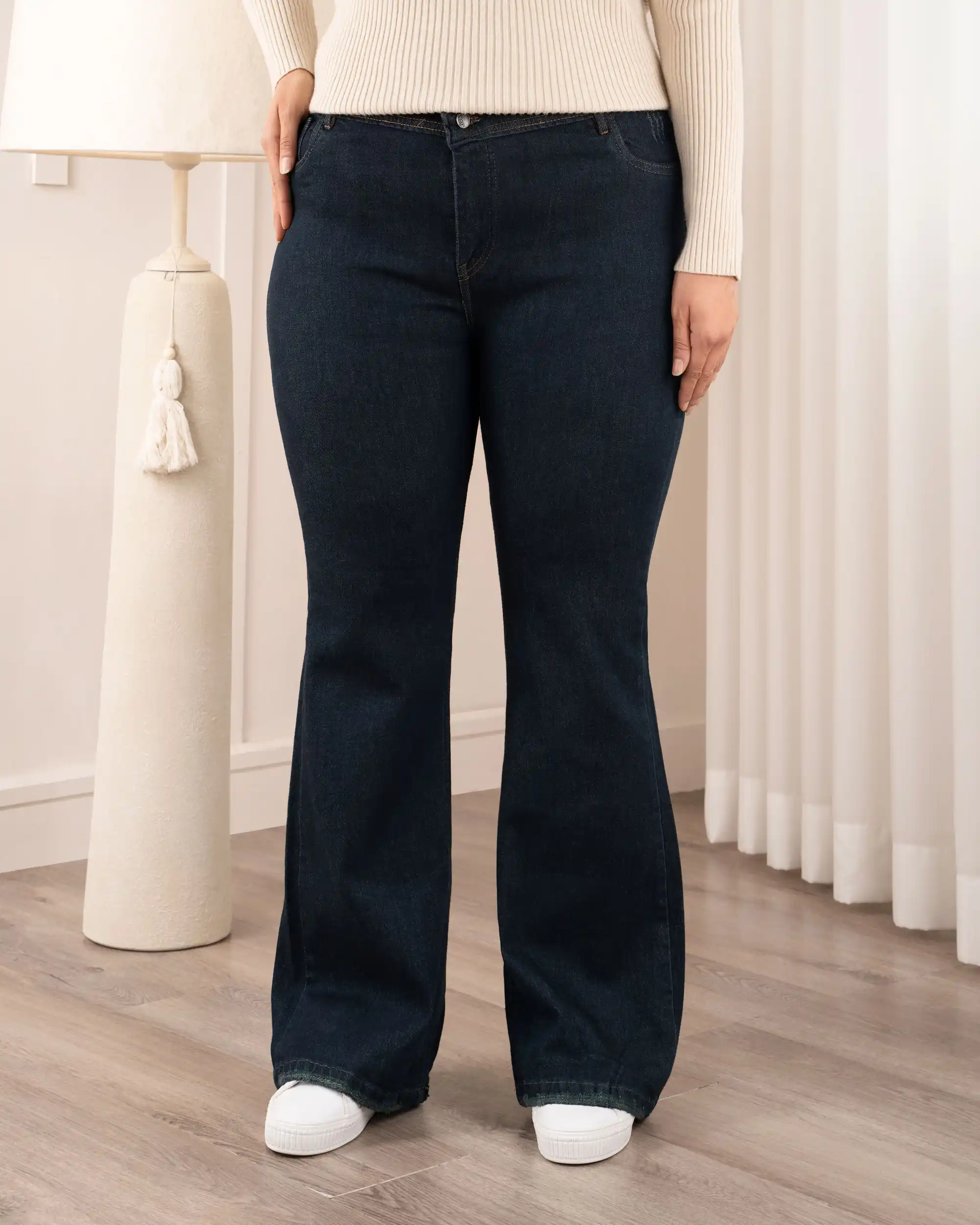 جین بوت کات سایز بزرگ جین بوت کات سایز بزرگ